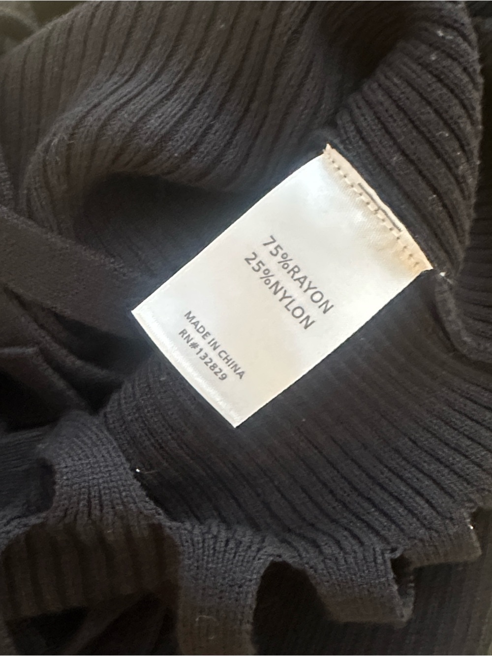 NWOT L’Academie x Revolve harel black ribbed fringe top sweater women size Mediu - Picture 6 of 6